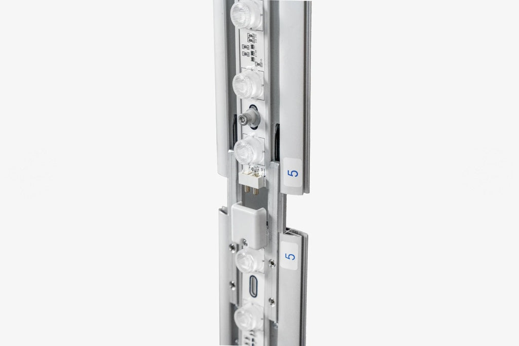Profilé aluminium et rampe LED du totem Premium